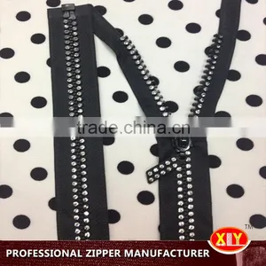 2015 Hot Sale Double Row Polyester Tape Diamond Zipper thumbnail-1