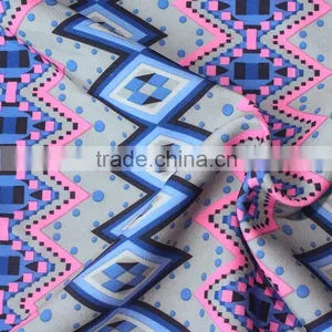 96% Polyester 4% Spandex Printed Fabric for Women Dresses Summer Outdoor Fabric thumbnail-2