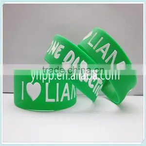 Personalized Design Silicone Wristband for Advertising Gift thumbnail-1