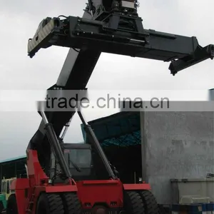 Container Reach Stacker thumbnail-1