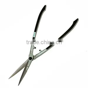 Lightweight Shears Hedge Trimming thumbnail-1