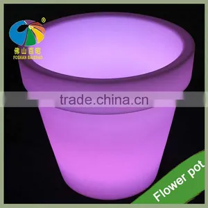 PE Waterproof LED Garden Pots for Gardening thumbnail-6
