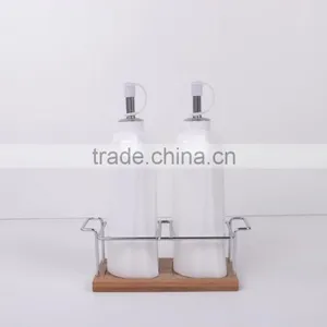 Hot Sale High Quality 2015 New Style Magnesia Porcelain Canisters/pepper Bottle Sets/2pcs Pepper Shakers Sets thumbnail-2