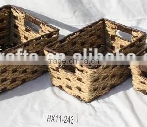 Straw Basket thumbnail-1