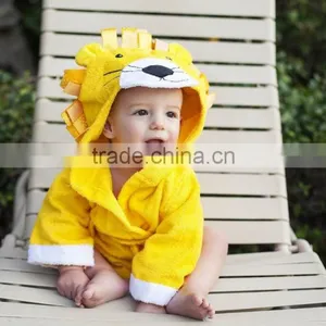 Yellow Lion Terry Cotton Hooded Bathrobe for Promotion thumbnail-2