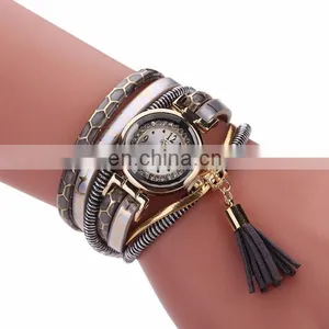 Yiwu Wholesale Lady Wrist Watch China Watch Factory thumbnail-1