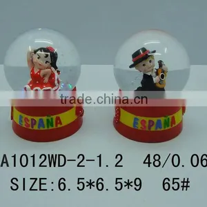2013 Resin Water Globe Water Ball Dancing Espana Couple thumbnail-1