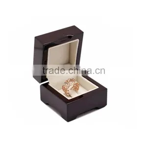 Decorative Hot Design Fancy Ring Display Box thumbnail-3