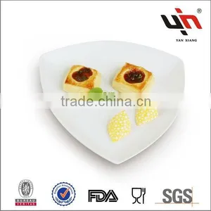 Ceramic Triangle Plate thumbnail-1