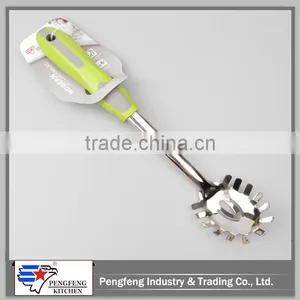 Stainless Steel Slotted Scoop With PP Handle thumbnail-4