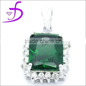 Wholesale White Gold Plated 925 Sterling Silver Charming Emerald Pendant thumbnail-1