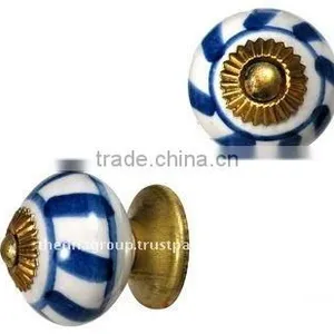 Desk Drawer Handle and Knobs thumbnail-1