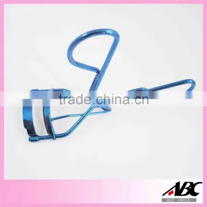 Wholesale Mini Eyelash Curler With Soft Handle thumbnail-2