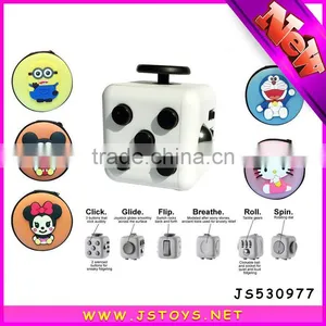 New Package Relieves Anxiety Toys Fidget Cube in Storage Bag thumbnail-5