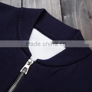 Men Sweater Pullover- V-neck Sweater Factory in Dongguan thumbnail-4