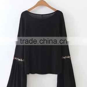 Runwaylover EY2366B Ladies Fashion Flare Sleeve Embroidery Blouse thumbnail-4