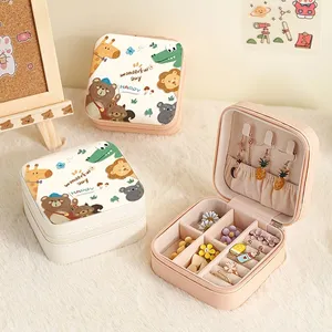 Small Jewelry Organizers and Storage Box thumbnail-2