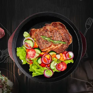 Wholesale Cookware Sets Round Sizzling Plate Fajita Teppanyaki Pan 24cm Black Cast Iron Steak Plate With Wooden Base thumbnail-5