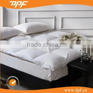 China Wholesale Comfortable Duck Down Full Cotton Fabric Mattress Pad thumbnail-1