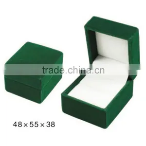 Mini Customized Hand Made Velvet Ring Box thumbnail-1
