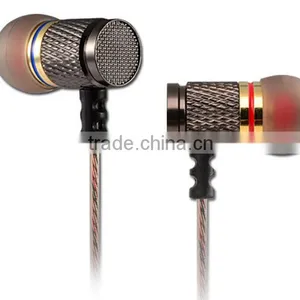 Metal Knurling Earphone thumbnail-3