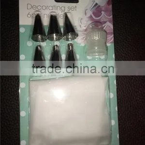 Kids Cake Decorating Set thumbnail-2