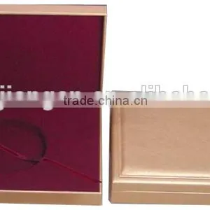 Leather Coin Box in Plastic Box Base thumbnail-4