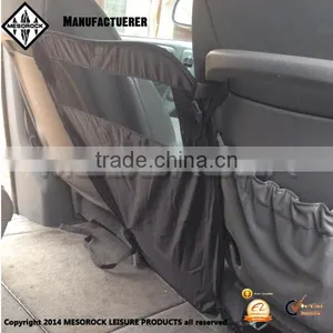 Fashion Design Block Dogs and All Pets From Causing Distractions Pet Barrier for Car thumbnail-1