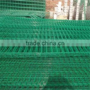 Easy Assembly Plastic Weld Wire Mesh Panel Fence Manufacturer thumbnail-6