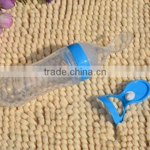 Food Grade Silicone Squeeze Baby Feeder With Spoon thumbnail-6