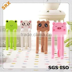 New Product of 2015 Diy Cartoon Mini Garbadge Bag Clamp Clip Plastic Clips thumbnail-2