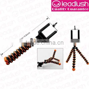Extendable Mobile Phone Selfie-Tripod thumbnail-1