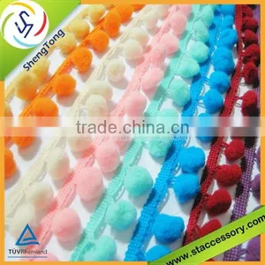 Hot Sale High Quality Yarn Pom Poms thumbnail-1