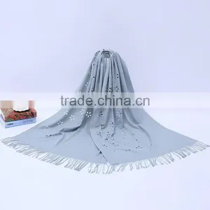 Classic Jacquard Cashmere Hollow Out Design Acrylic Long Lady Scarf thumbnail-4