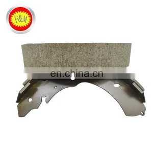 Hot Sale Spare Parts UHY4-26-38Z Brake Shoe Set For Car thumbnail-6