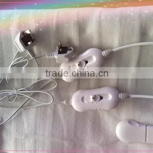 Greek Customer Visit Our Hongkong Exhibition for Polyester Electric Blanket With CE,ROHS Certification thumbnail-6