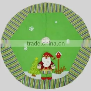 CHRISTMAS TREE SKIRT thumbnail-1