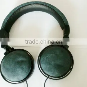 Foldable Cute Headphone and Headphone Components and Packing thumbnail-1