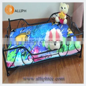 High Quality Iron Bed for Dog With Comfortable Cushion thumbnail-1