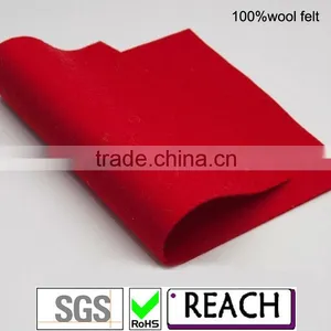 Red Color 100% Wool Felt thumbnail-1
