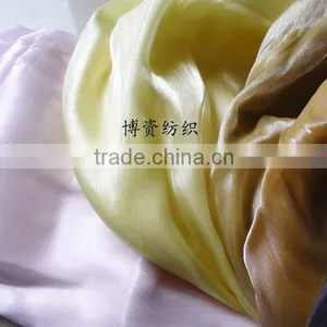 Sandwiched in Between Lining Polyester Cloth Jacket Material Polyester Lining in Polyester Material thumbnail-1