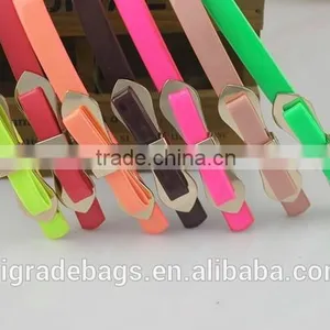 Ladies Fashion Belt Display With so Many Colors thumbnail-2