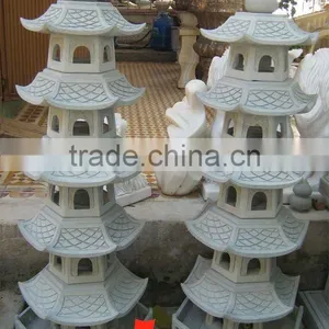 Garden Stone Lantern thumbnail-1