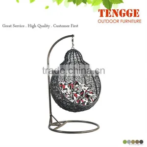 Outdoor Hanging Egg Chair thumbnail-1