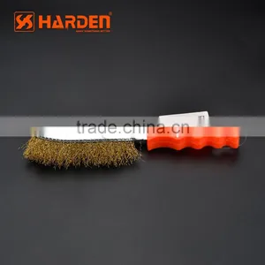Plastic Handle Copper Wire Brush thumbnail-3
