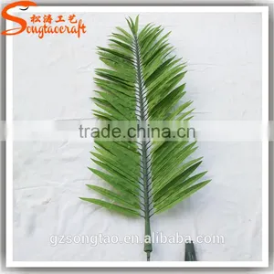 Artificial Date Palm Tree Hight Quatily Landscaping Garden Decoration Fiberglass Large Colorful Coconut Palm Tree for Sale thumbnail-6