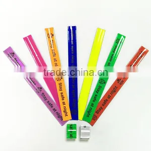 Promotional Gift PVC Reflective Custom Design Snap Band thumbnail-2