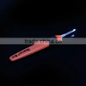 High Quality E3.5mm 15.6x1.6cm Crochet Hook With Led Light thumbnail-1