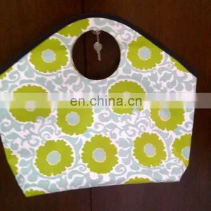 Beach Bag thumbnail-1