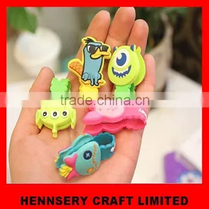Customized Shape and Logo Soft Pvc Rubber Earphone Cable Roller thumbnail-1